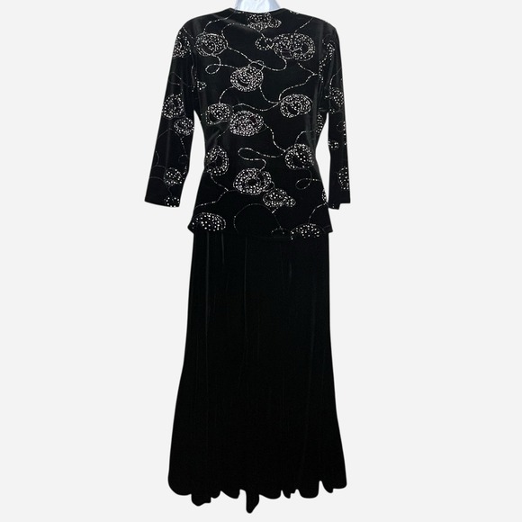 Choices Black Velvet 2 Piece Top Skirt Set Dress Small Rhinestones Embroidered - Picture 4 of 10